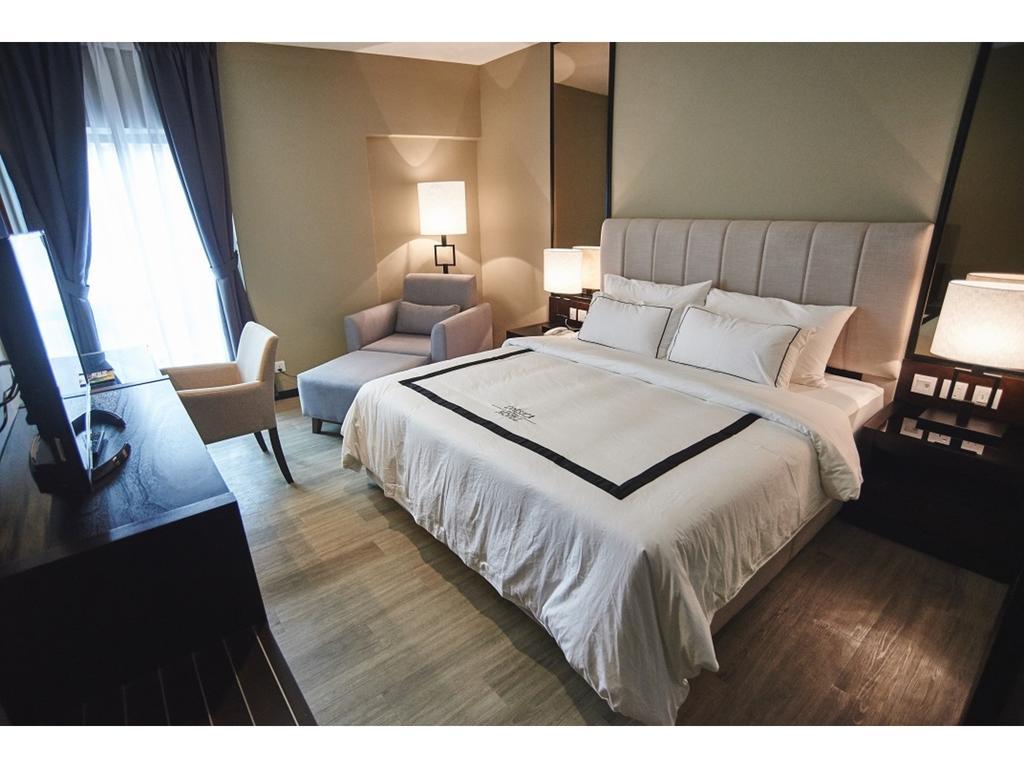 Corsica 3* Kulai